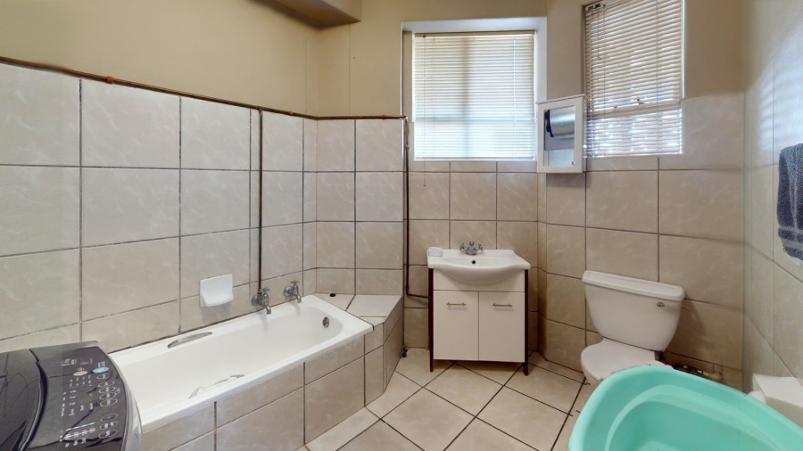 2 Bedroom Property for Sale in Potchefstroom North West